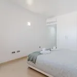 Prachtig Luxe Met Zeezicht * סן מיגל דה אבונה